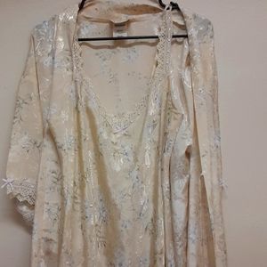 Lingerie Gown & Robe 🍒